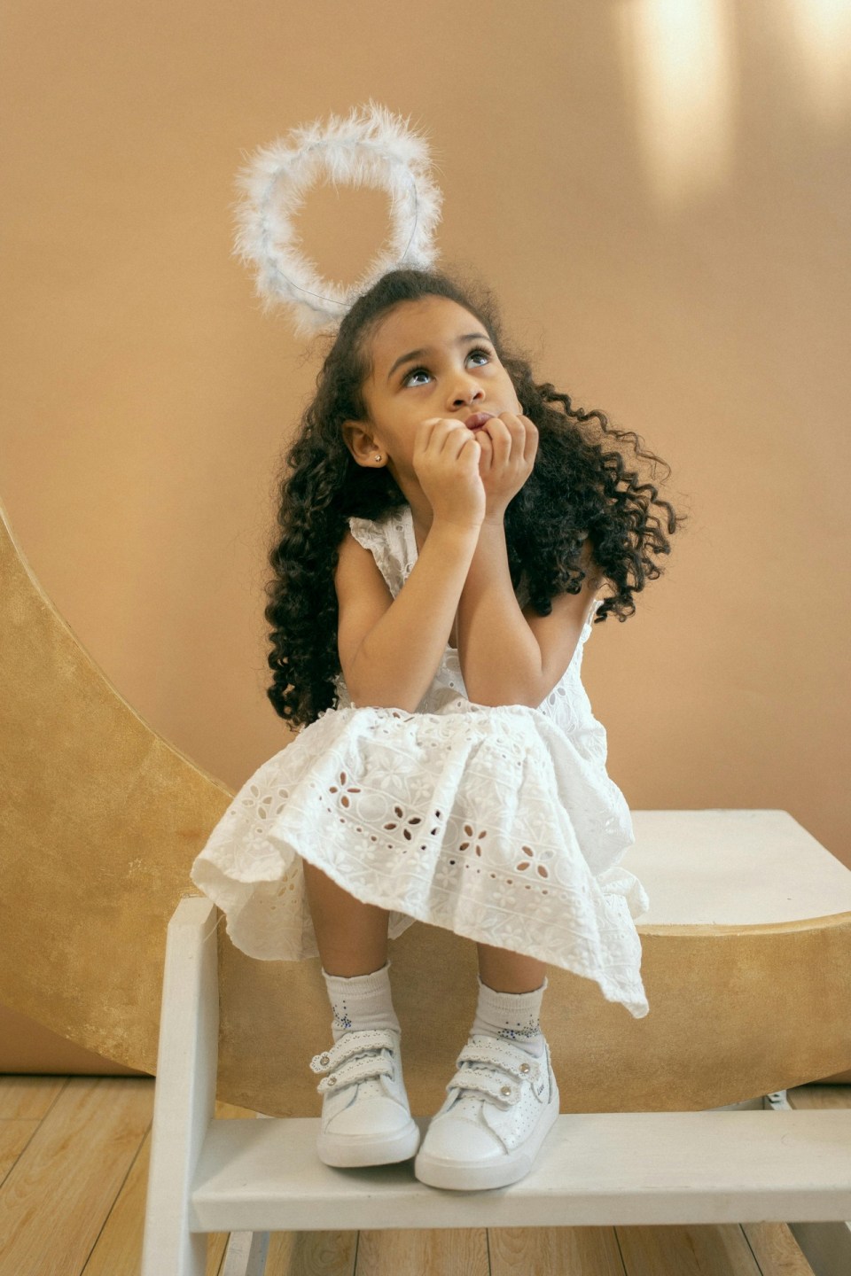 4 styling parenting tips: a fashionable parenting guide  Running after aesthetics on successful black parenting magazine